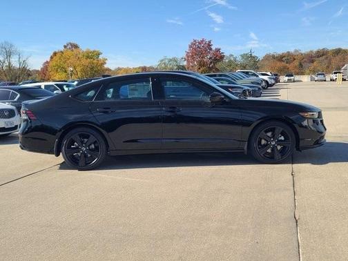 2025 Honda Accord Hybrid Sport-L