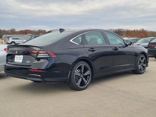 2025 Honda Accord Hybrid Sport