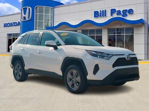 2024 Toyota RAV4 Hybrid XLE