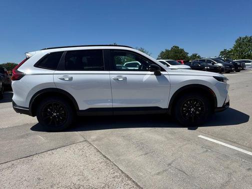 Platinum White Pearl 2026 Honda CR-V Hybrid Sport