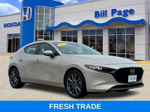 2025 Mazda Mazda3 FWD w/Preferred Package