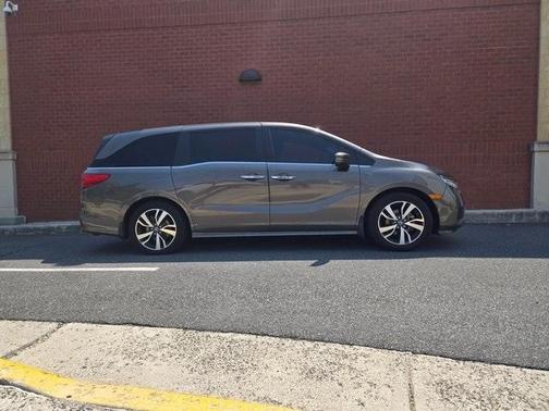 2022 Honda Odyssey Touring