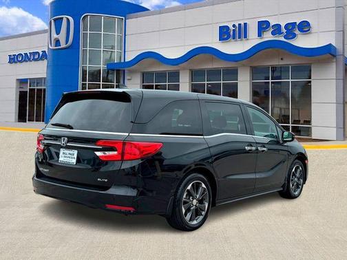 Pacific Pewter Metallic 2022 Honda Odyssey Elite