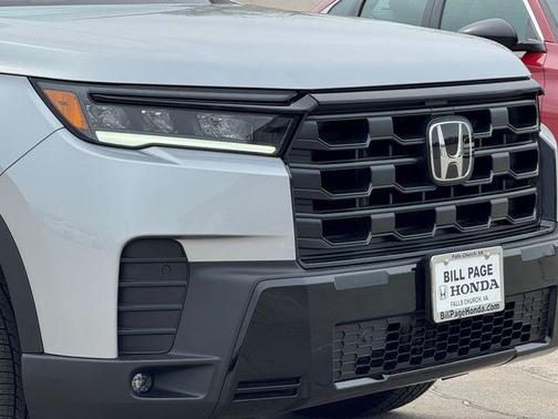 Lunar Silver Metallic 2026 Honda Pilot Sport