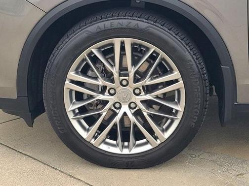2023 Acura MDX Advance