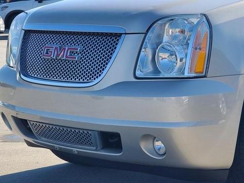 2013 GMC Yukon XL 1500 Denali