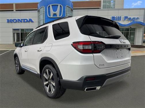 2025 Honda Pilot Touring