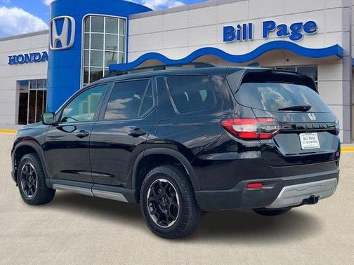 2025 Honda Pilot TrailSport