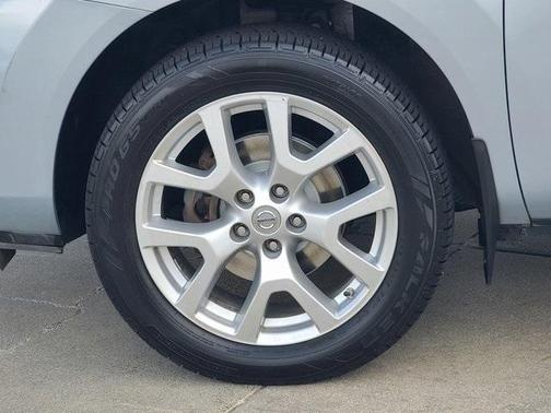 2011 Nissan Rogue SV