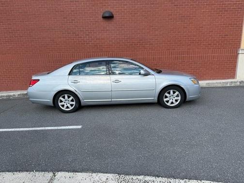 2007 Toyota Avalon XL