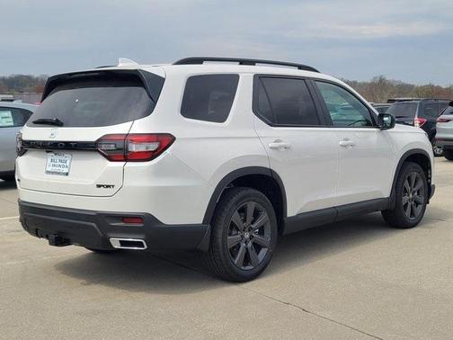 2025 Honda Pilot Sport