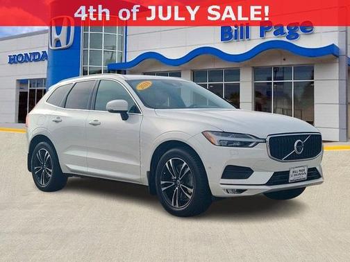 2018 Volvo XC60 T6 Momentum