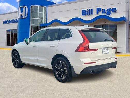 2018 Volvo XC60 T6 Momentum