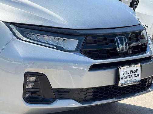 Lunar Silver Metallic 2026 Honda Odyssey Elite