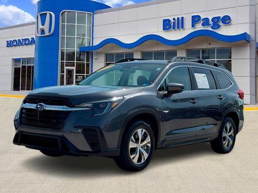 Magnetite Gray Metallic 2025 Subaru Ascent Premium