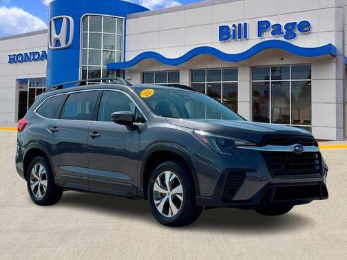 Magnetite Gray Metallic 2025 Subaru Ascent Premium