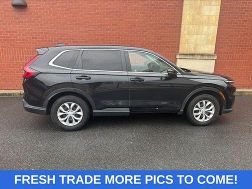 Crystal Black Pearl 2025 Honda CR-V LX