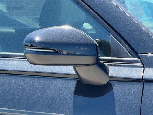Crystal Black Pearl 2026 Honda CR-V Hybrid Sport Touring