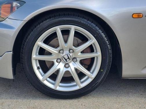 2004 Honda S2000 