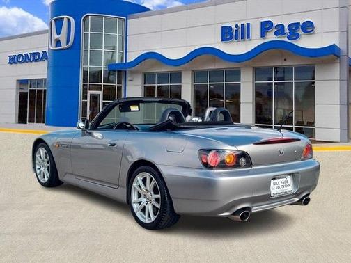2004 Honda S2000 