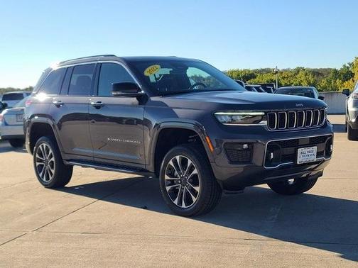 2022 Jeep Grand Cherokee Overland