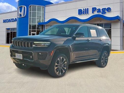 2022 Jeep Grand Cherokee Overland