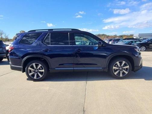 2025 Honda Pilot Elite