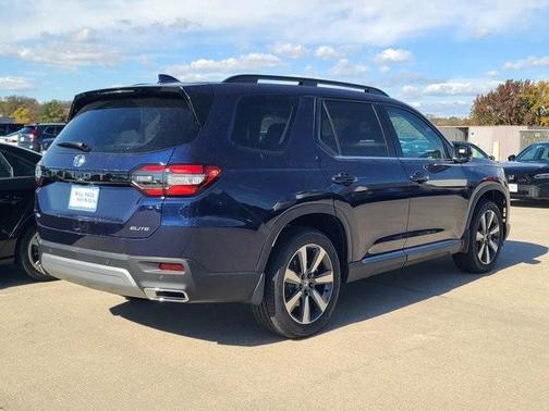 2025 Honda Pilot Elite