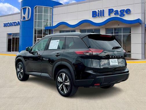 Super Black 2026 Nissan Rogue SL