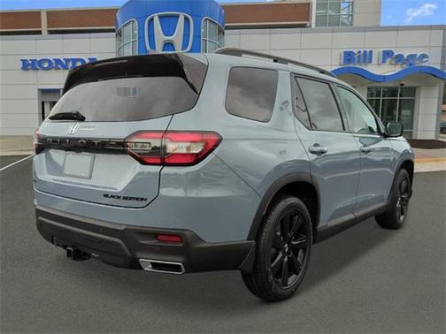2025 Honda Pilot Black Edition