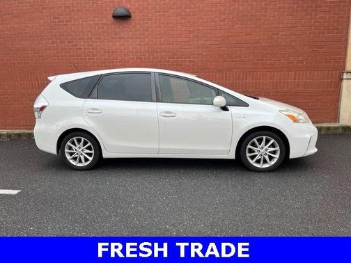 2014 Toyota Prius v