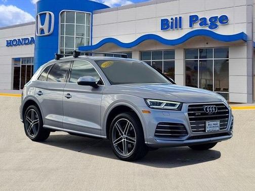 Photo 1 of 32 of 2018 Audi SQ5 3.0T Prestige