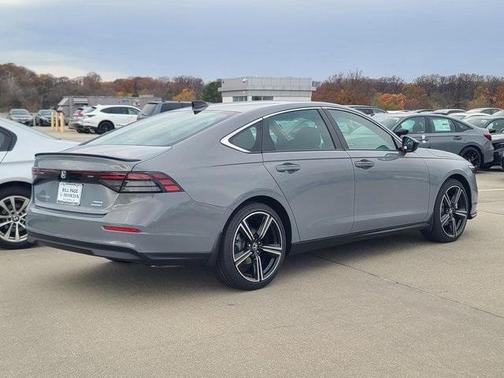 2025 Honda Accord Hybrid Sport