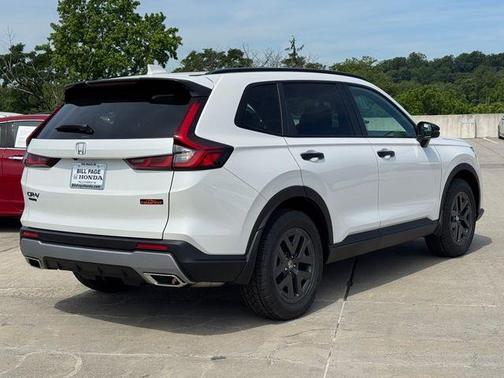 Platinum White Pearl 2026 Honda CR-V Hybrid TrailSport