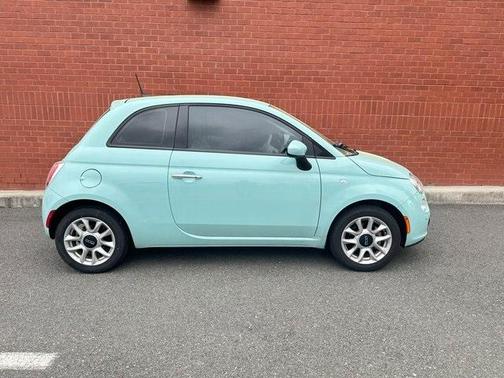 2017 FIAT 500 Pop