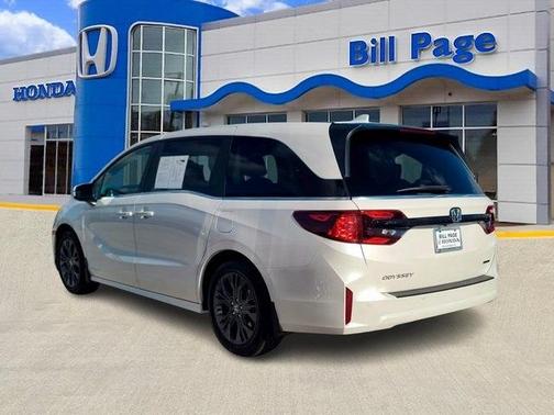 2025 Honda Odyssey Touring