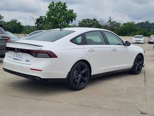 2025 Honda Accord Hybrid Sport-L