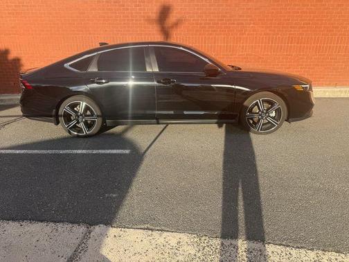 Crystal Black Pearl 2025 Honda Accord Hybrid Sport
