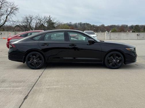 Crystal Black Pearl 2026 Honda Accord Hybrid Sport-L