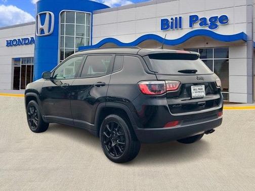 2022 Jeep Compass Altitude