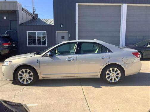 2010 Lincoln MKZ Base