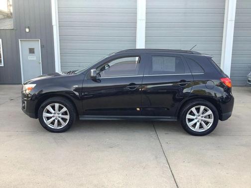 Labrador Black Pearl 2013 Mitsubishi Outlander Sport SE
