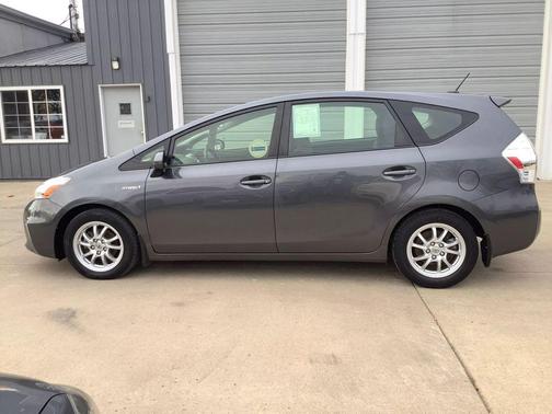 2012 Toyota Prius v Two