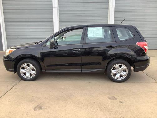 2014 Subaru Forester 2.5i