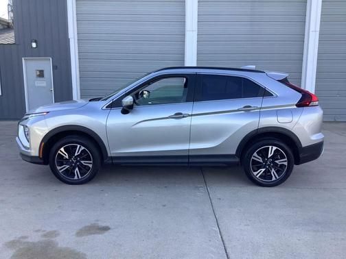 Alloy Silver Metallic 2024 Mitsubishi Eclipse Cross SE