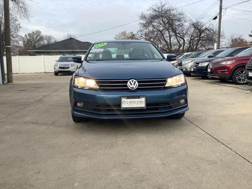 2017 Volkswagen Jetta 1.8T SEL