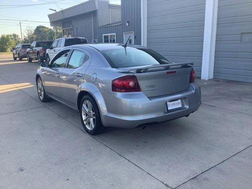 2013 Dodge Avenger SE V6