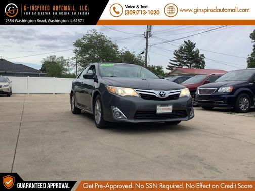 Gray 2013 Toyota Camry XLE