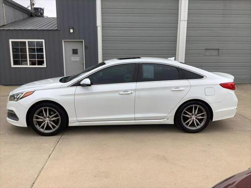 2017 Hyundai SONATA Sport 2.0T