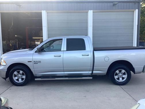 2019 RAM 1500 SLT